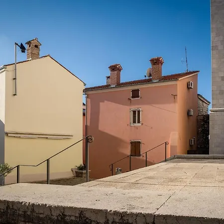 Apartment Perla *